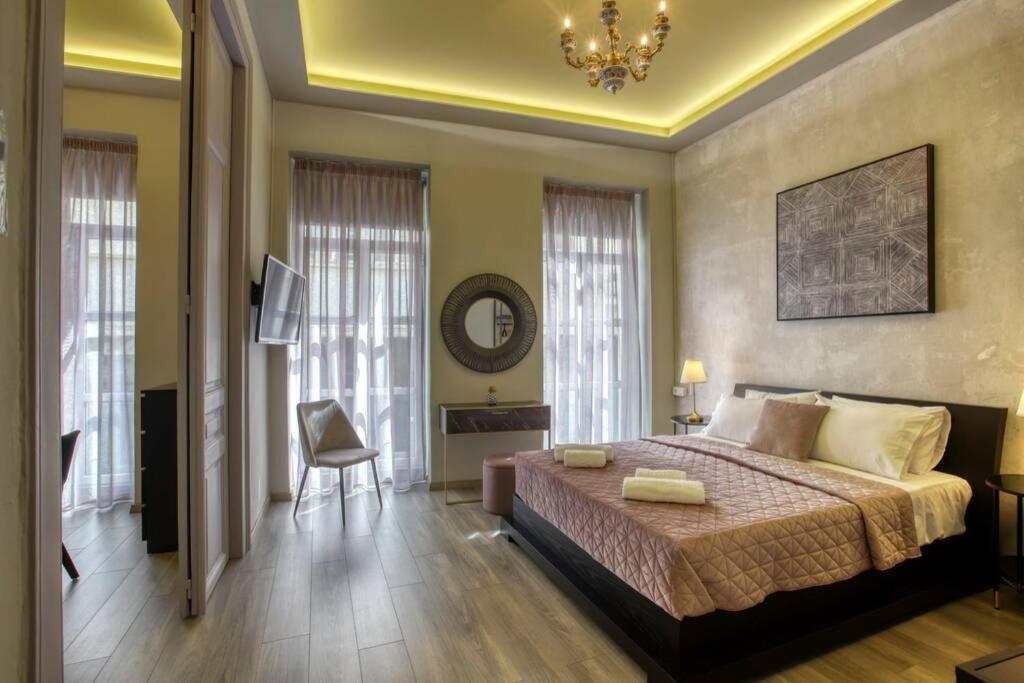 Apartamento Plaka Filotheis House B Atenas Exterior foto